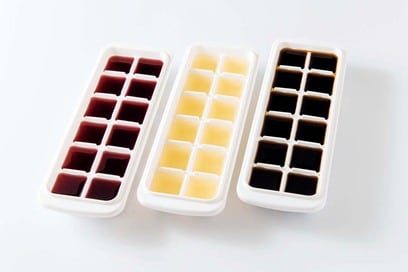 だしを製氷皿冷凍で、うどんやスープづくりの手間が省ける