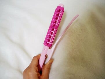 ダイソーのカーラー＆グリップでコテいらず！110円でトップの髪がふんわり