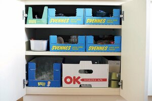 棚の中もカラフルなら、あけるたびに楽しく