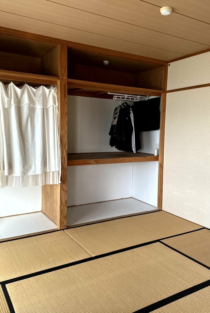 喪服を収納している戸棚