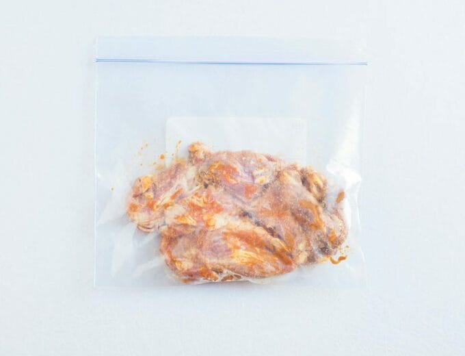 保存袋に豚肉