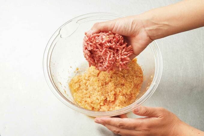 ジューシーミートローフの製作過程