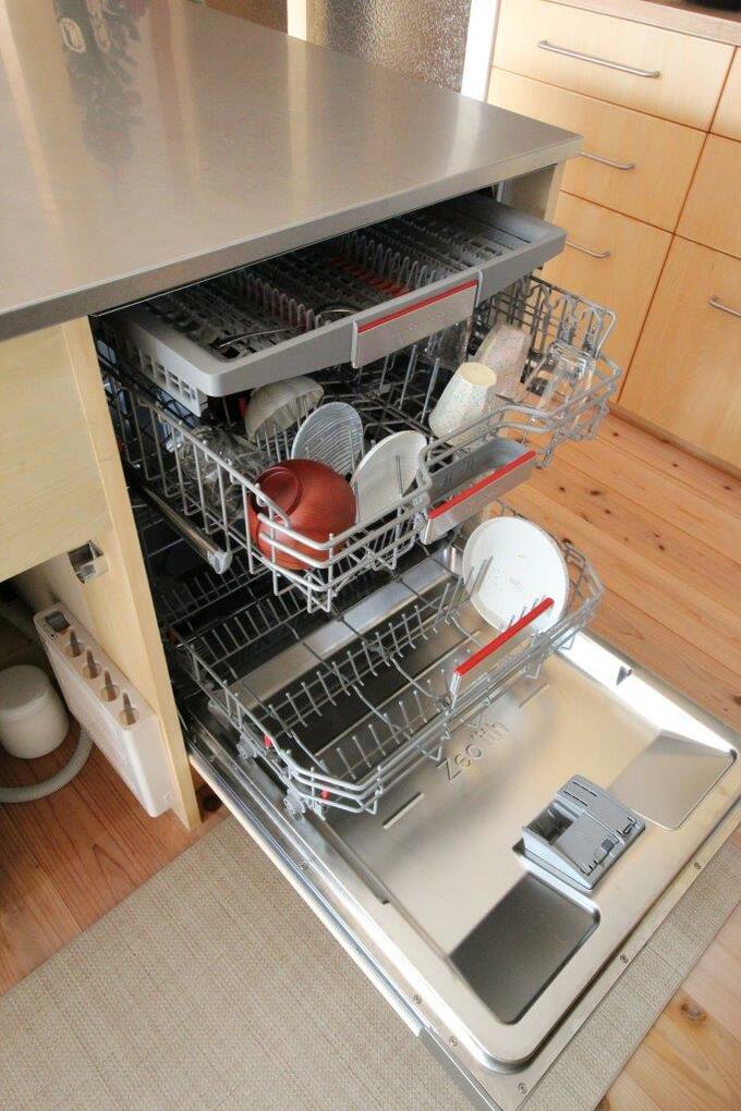 開いた食洗機