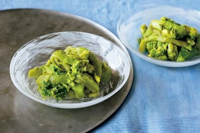 レンチンしてあえるだけで完成！「ナスのアボカドナムル」レシピ。濃厚な味わいがやみつき