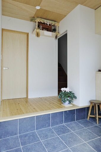 古材を生かして、快適な二世帯