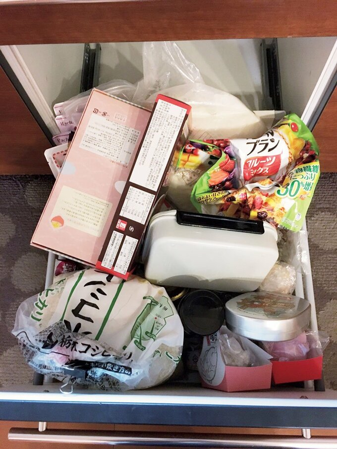 キッチンの引き出し捨てる前