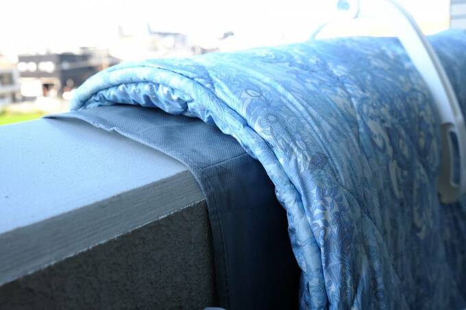 布団の天日干しがグッとラクに