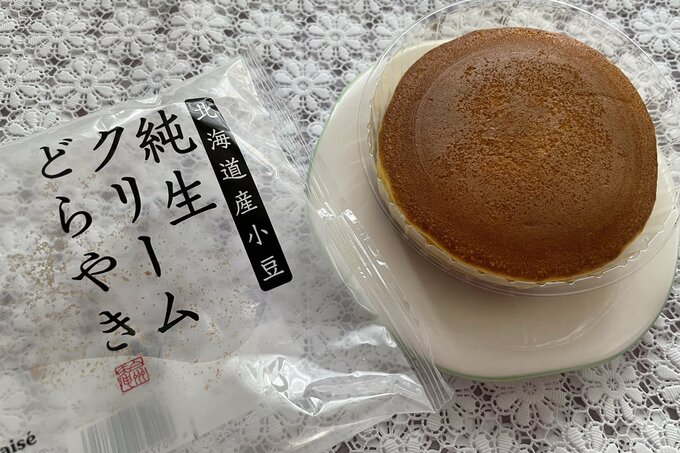 純生クリームどらやき（129円）