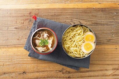 本格的！みそつけラーメン弁当。スープジャーだからこそ速攻で完成