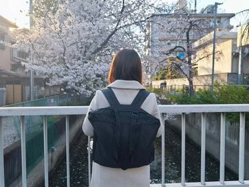 50代からの「快適なバッグ」の選び方。軽いは正義、荷物が多くても外出を楽しめる