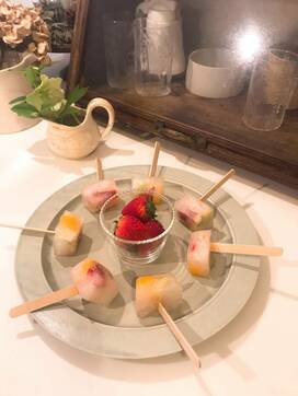 製氷皿で簡単！フルーツアイスカフェみたいな氷コーヒー