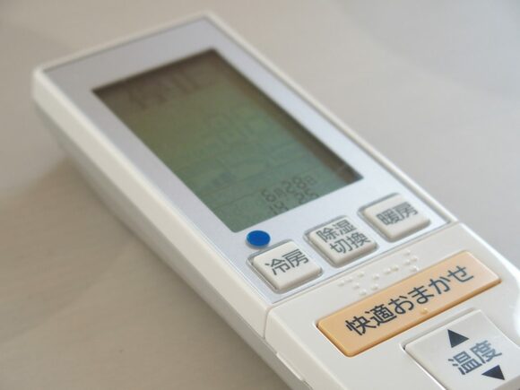 エアコンのリモコン