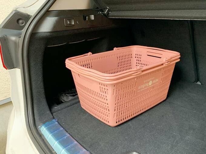 車にバスケット