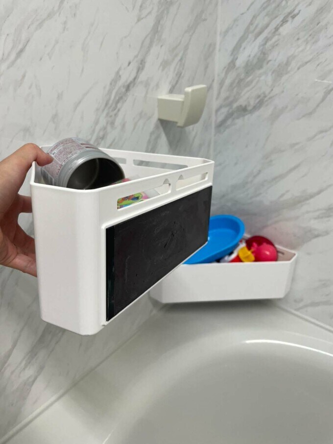 バスルームのオモチャ収納