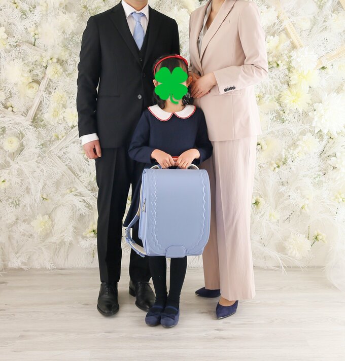 約4年前の入学式のスーツ