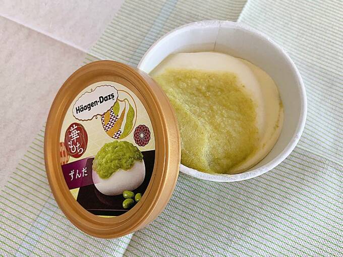 華もち『ずんだ』のフタをあけた様子