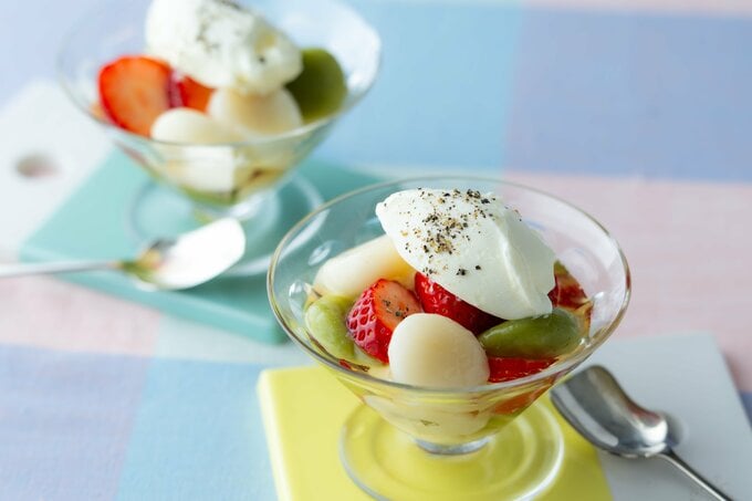 豆腐白玉とイチゴのみりんパフェ