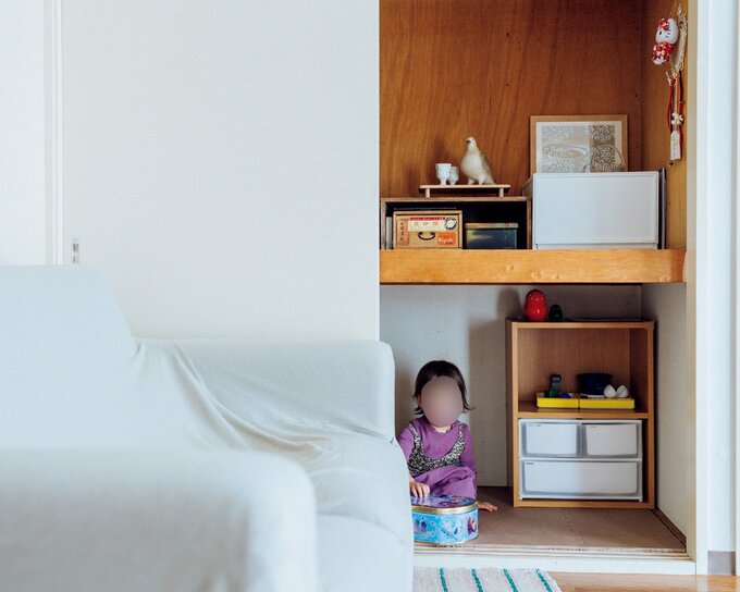 タンスと子ども