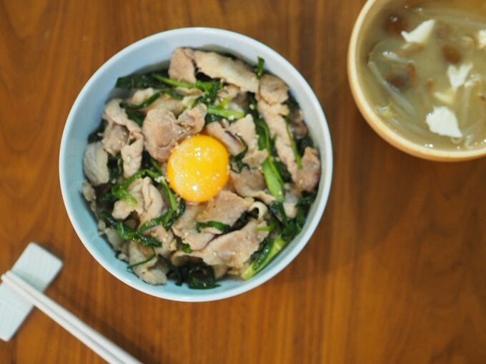 「豚肉とニラのニンニク炒め」