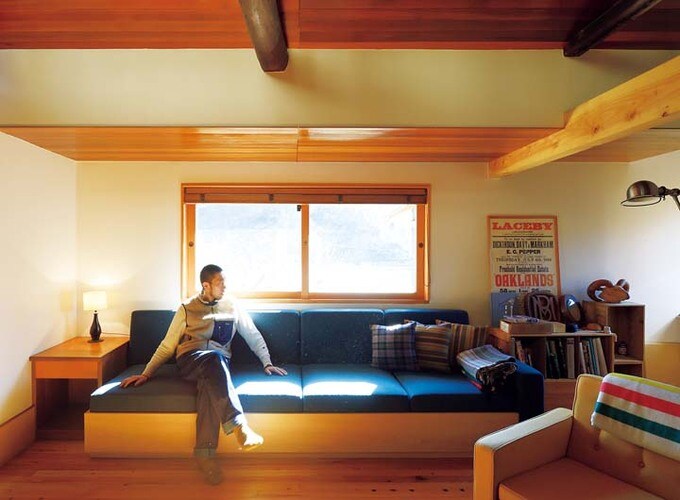 リビング・ソファ