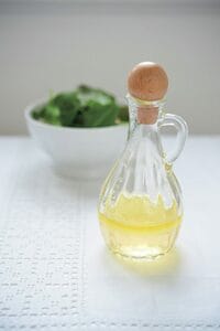 オリーブオイルや塩と合わせてドレッシングに