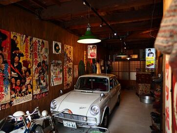 【戸建てリノベ事例】築約60年の家を購入。大好きな昭和風情あふれるガレージハウスに