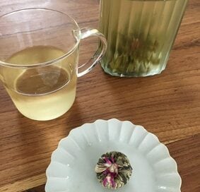 ほったらかしで完成！ジャスミンやライチ、冷やしておいしい水出し茶