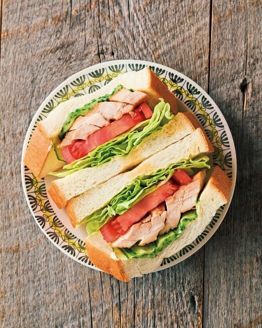 具たっぷり照り焼きチキンのサラダサンド