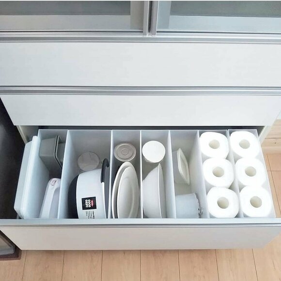 引き出しペーパータオルなど