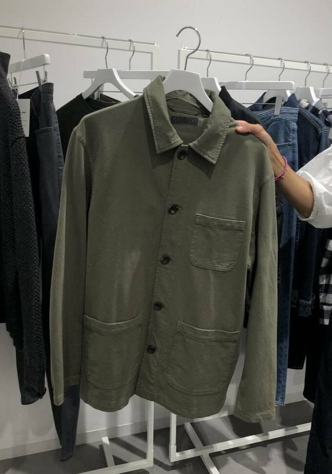 ワーク調トップス