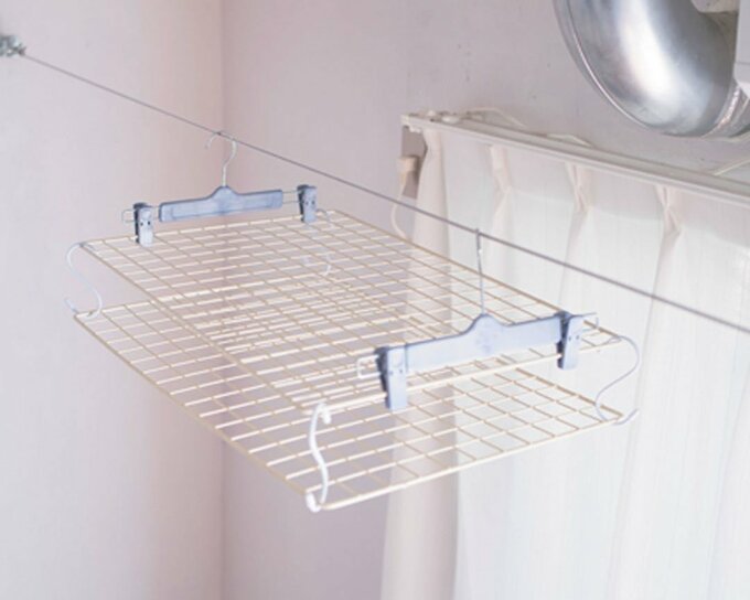 平干し台の4隅にS字フックをかける