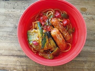 54歳ひとり暮らし、食費月2万5000円の工夫。ランチは｢300円弁当」でおいしく豊かに