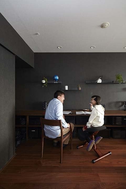 LDKの壁側に設けたワークスペース