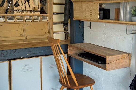 バタフライ型デスク