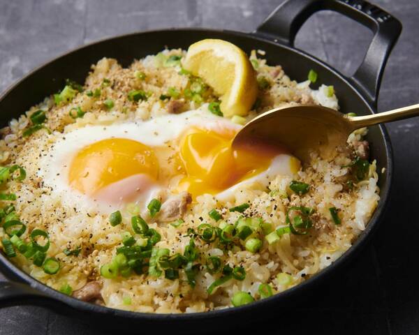 サッポロ一番塩らーめんを使った、塩ラー飯