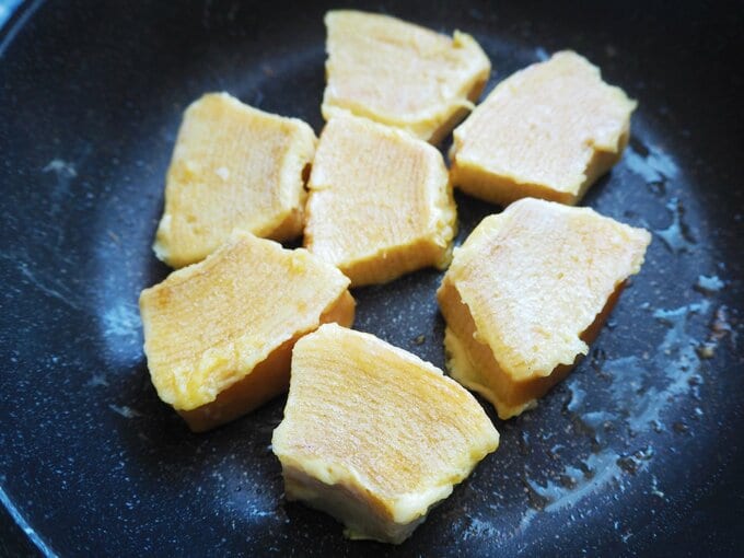 バウムクーヘンを焼く