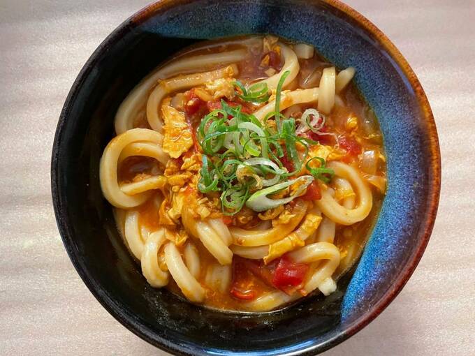 ねぎ乗せトマたまカレーうどん