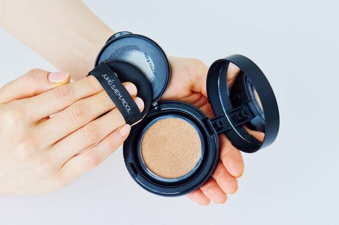 クッションファンデーション