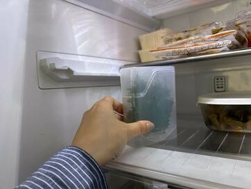 傷みやすい「大葉」の保存がラクに。ダイソーで見つけた優秀すぎるケース