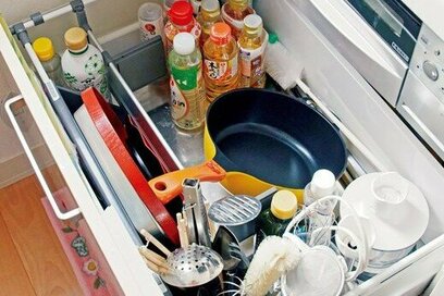 キッチンは「コックピット化」がおすすめ。毎日の料理で疲れないためのコツ3つ