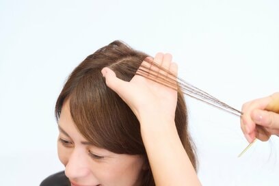 50代40代・夏の髪には「ハイライト」。品よく、涼しく、白髪も目立ちにくい