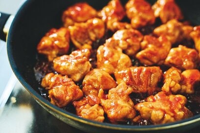 山本ゆりさんの、てりウマ鶏肉レシピ。洋風照り焼きタレの黄金比「2：2：2：1」で絶品