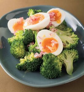 ブロッコリーは買ったら即塩ゆで！忙しい日の料理がラクに