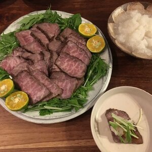 ローストビーフに大根おろしをのっけて