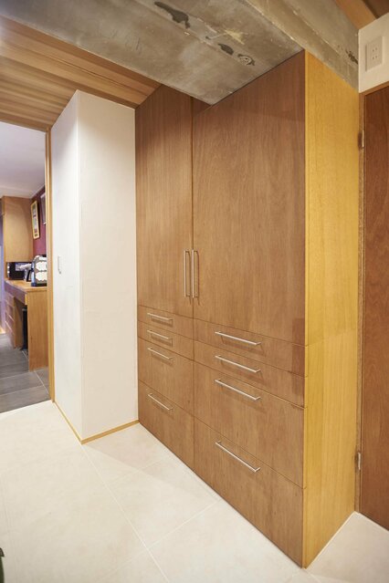 p80 下段大容量収納の造作棚