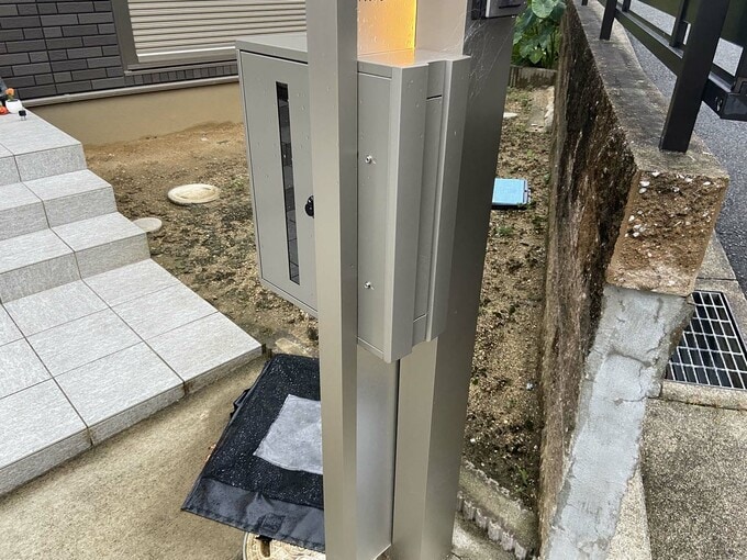 門柱と一体型のポスト