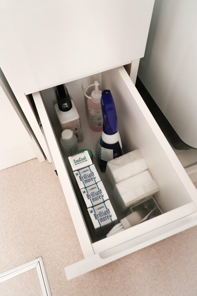 ディノス「サニタリー隙間チェスト」の引き出し