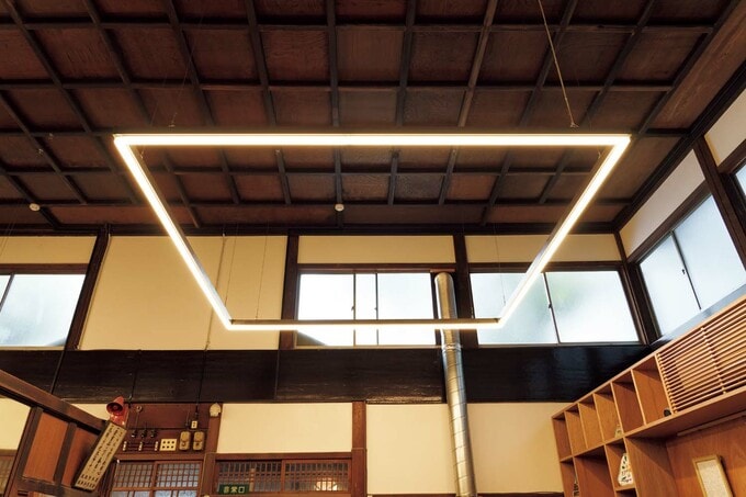 脱衣所の格天井