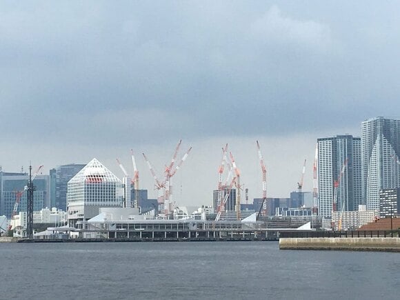 選手村も急ピッチで建設が進んでいます