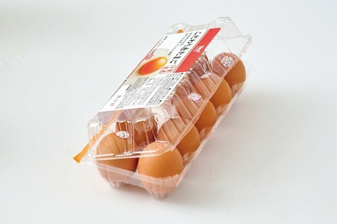 パックに入った10個入りの卵